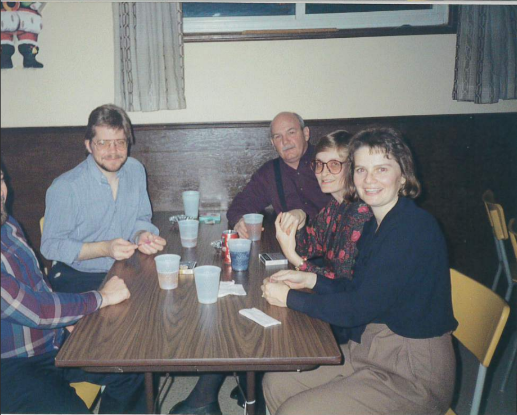 Friendly Table Gathering